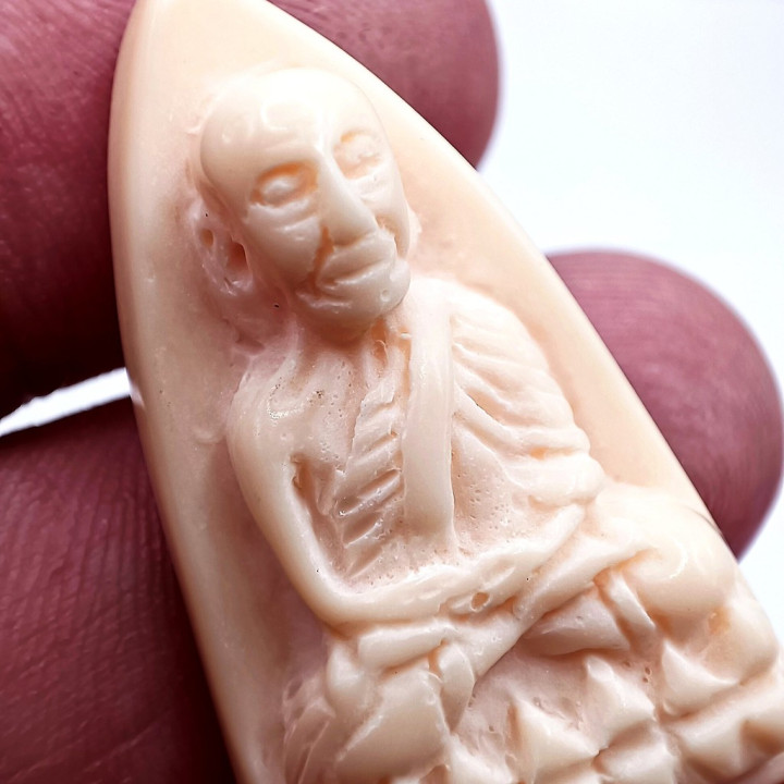 Luang Pu Thuat Amulet Gold Plated Frame