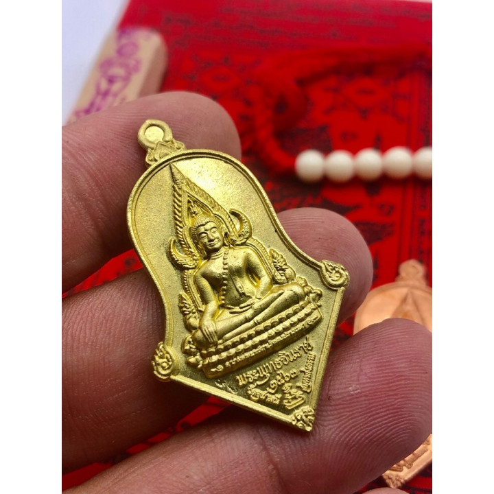 Phra Phuttha Chinnarat Thao Wessuwan Pendant