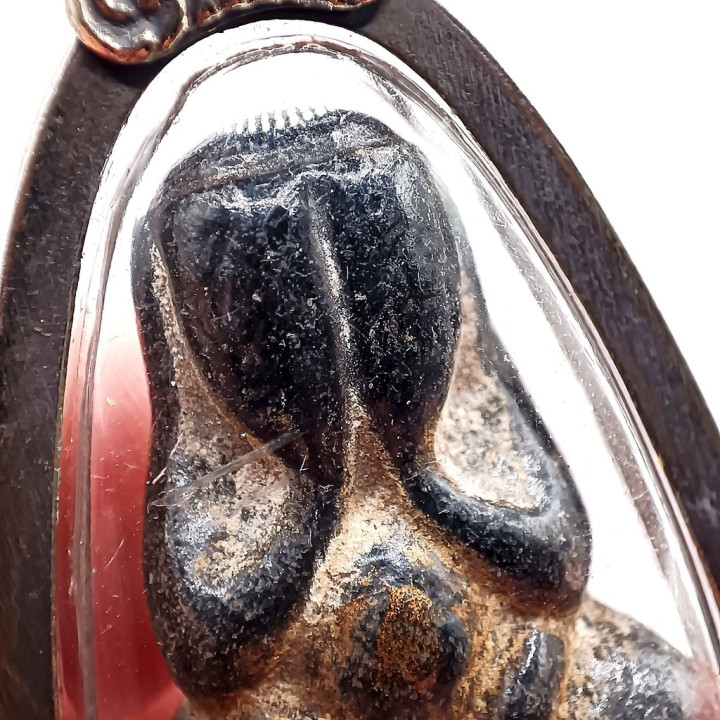 Pidta Amulet Luang Pu Nak Wat Huay Chorakhe