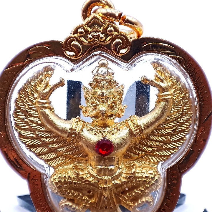 Garuda Luang Por Warah Amulet Gold Plated