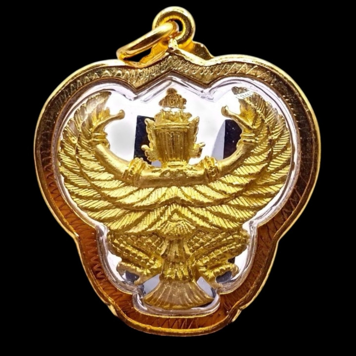Garuda Luang Por Warah Amulet Gold Plated