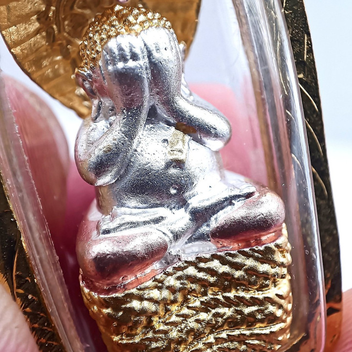 Pidta Luang Pu Kham Bu Amulet Mongkol Nakarat