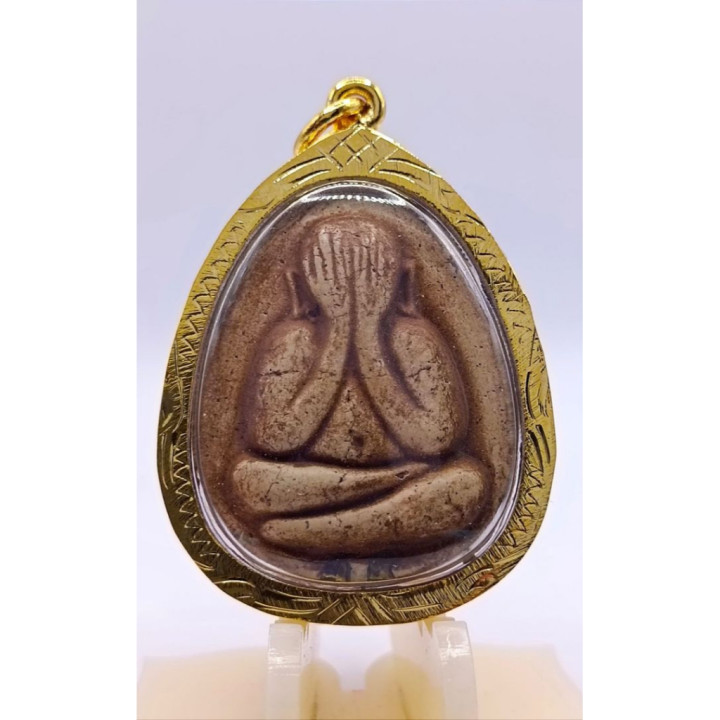 Phra Pidta Luang Pu Toh Jumbo Buddha Amulet