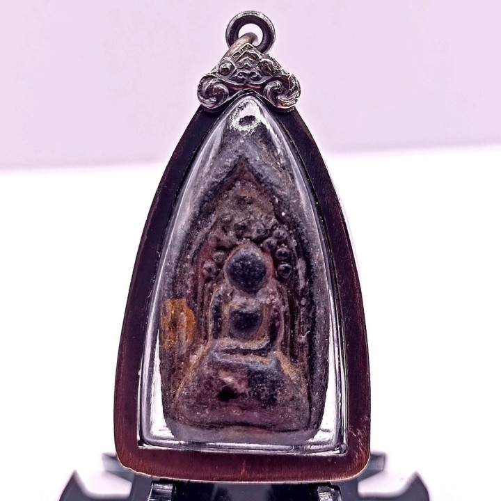 Khlong Takian Buddha Amulet Wat Pradoo Clay