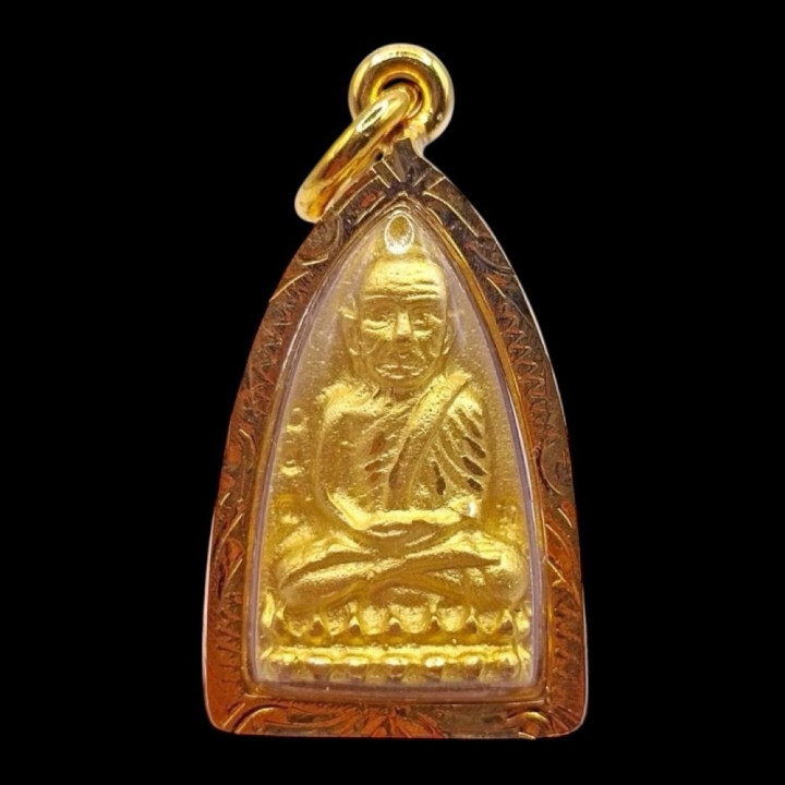 Luang Pu Thuat Wat Chang Hai Amulet Pendant