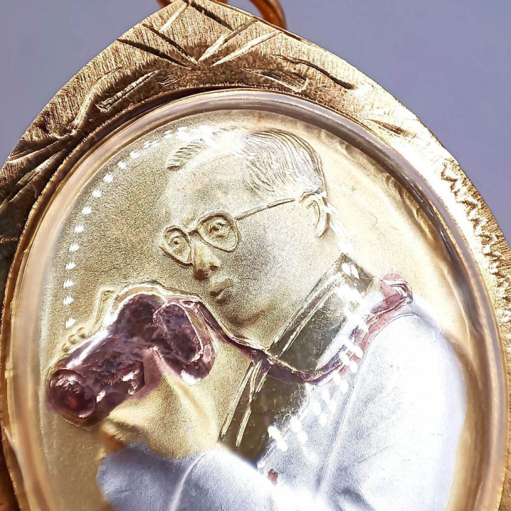 King Rama 9 Camera Coin Amulet Pendant