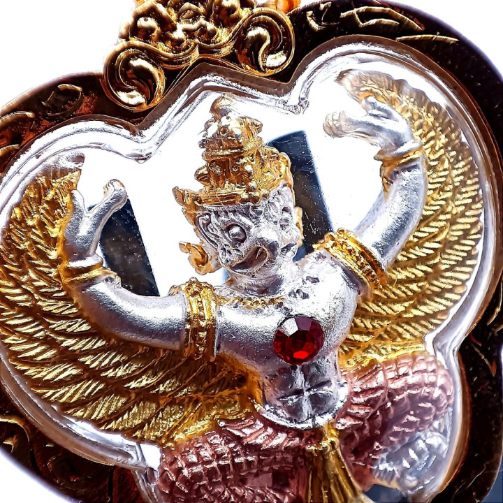 Garuda Amulet Luang Por Warah Wat Pho Thong