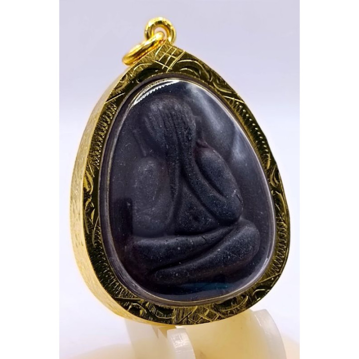 Phra Pidta Luang Pu Toh Amulet Gold Plated