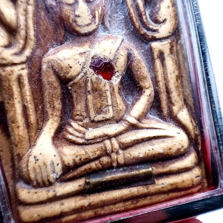 Khun Paen Buddha Amulet Red Gemstone Pendant