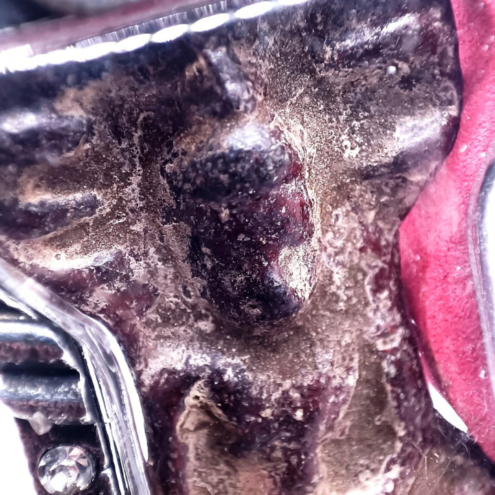 Phra Mahesuan 2-Sided Amulet Pendant
