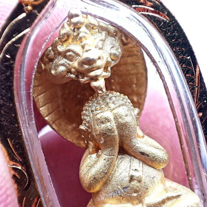 Pidta Luang Pu Kambhu Amulet Gold Plated