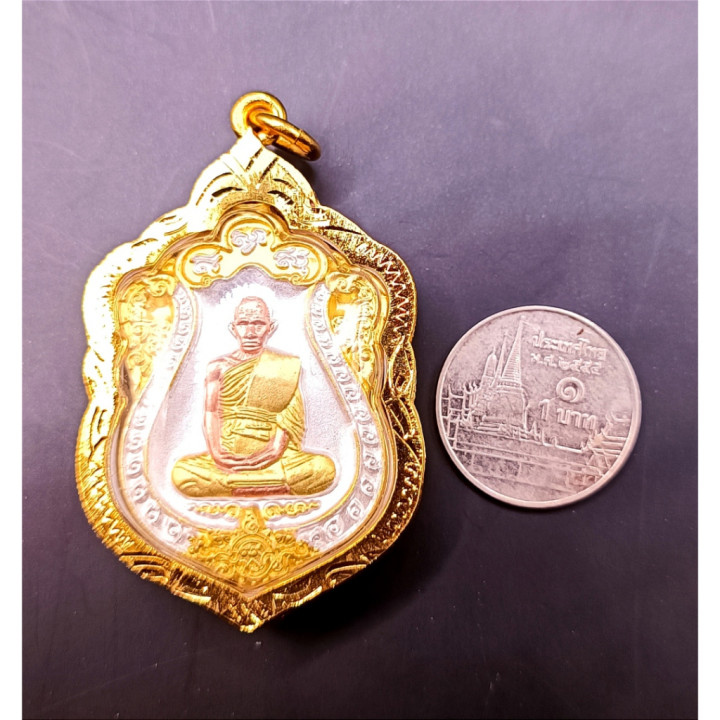 Luang Por Ruay Roon Ruay 99 Amulet Pendant