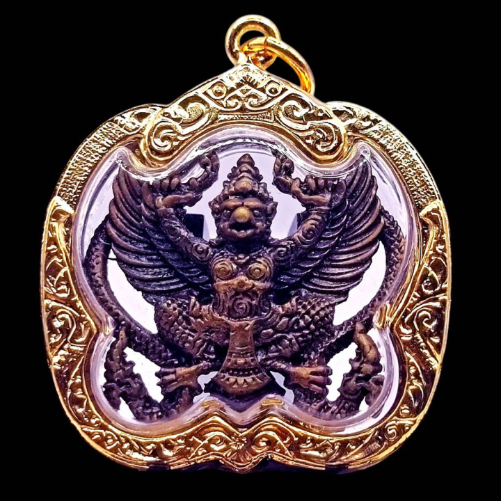 Garuda Phaya Krut Luang Por Pad Amulet Copper