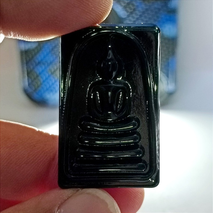 Black Glass Phra Somdej Wat Rakang Buddha Amulet