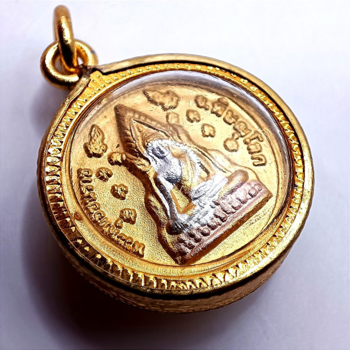 King Rama 5 Buddha Chinnarat Gold Plated Pendant