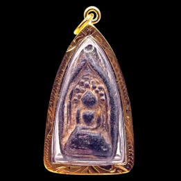 Phra Kring Khlong Takian Buddha Amulet