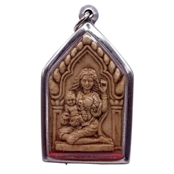 Khun Paen Pluk Kuman Nang Kwak Amulet Pendant
