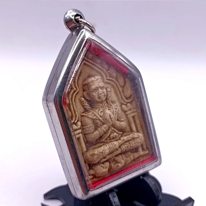 Khun Paen Pluk Kuman Nang Kwak Amulet Pendant