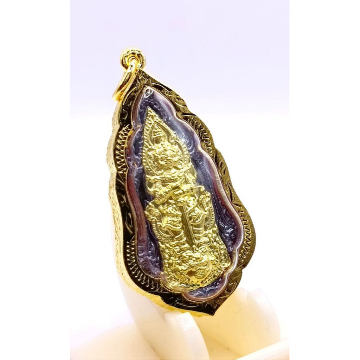 Thao Wessuwan Luang Por Phat Gold Plated Pendant