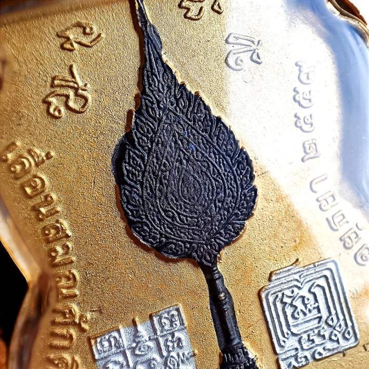 Luang Por Ruay Wat Tako 3K Monk Pendant