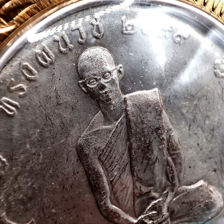 King Rama 9 Consecrated Coin Pendant Silver Plated