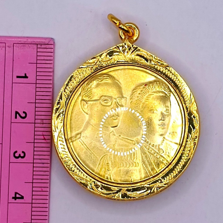 King Rama IX Queen Sirikit Gold Plated Coin