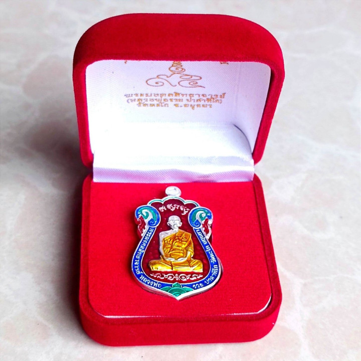 Luang Por Ruay Pasatiko Wat Tako Amulet