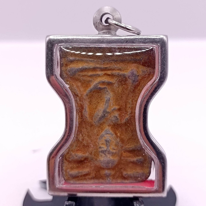 Phra Mahesuan Tin Buddha Pendant Wat Phra Si
