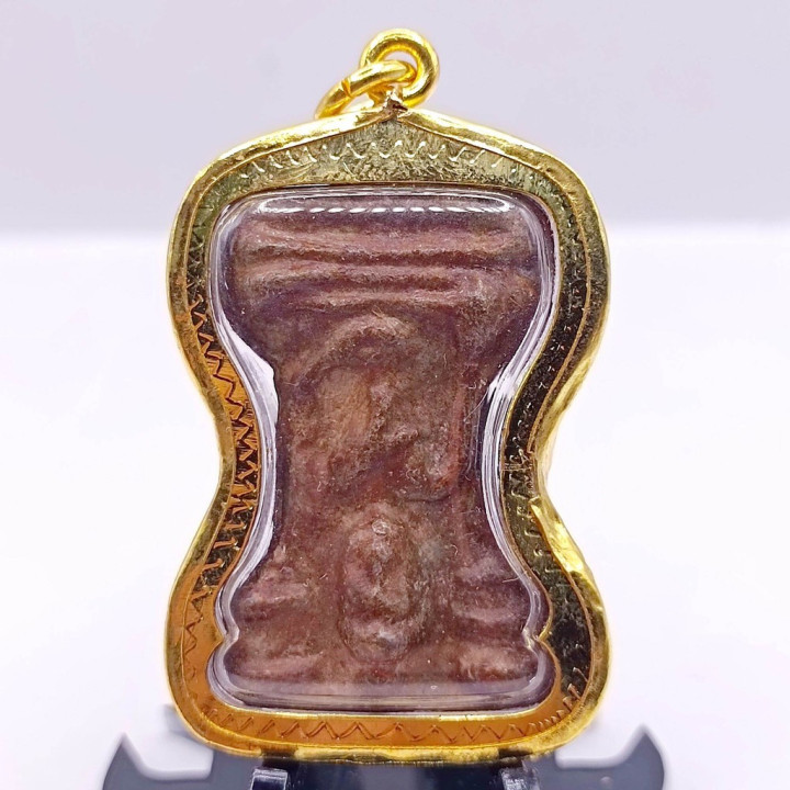 Phra Mahesuan Amulet Red Rust Tin Alloy