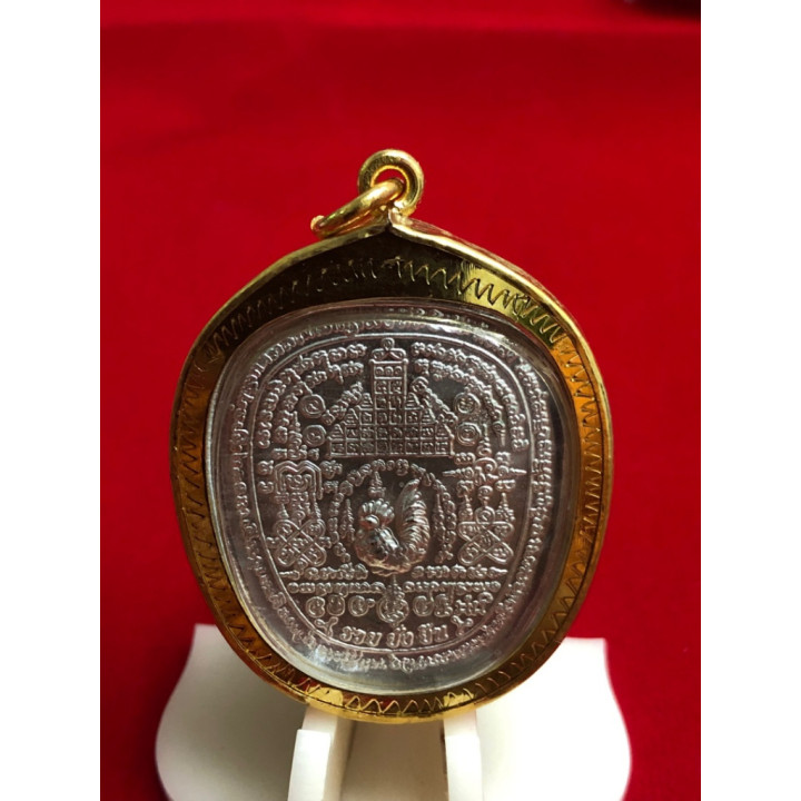 Luang Por Ruay Wat Tako Ruen Tarapat Pendant
