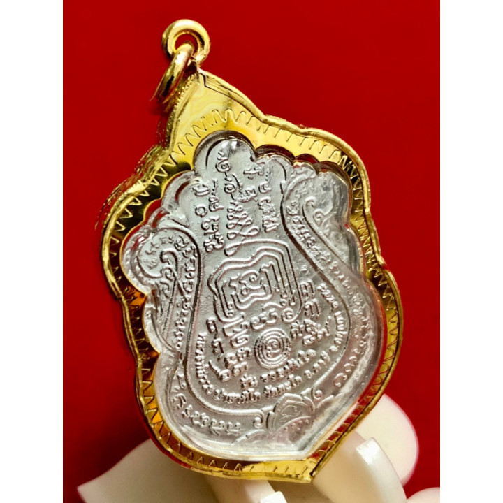 Luang Por Ruay Ruy Tan Jai Amulet Pendant