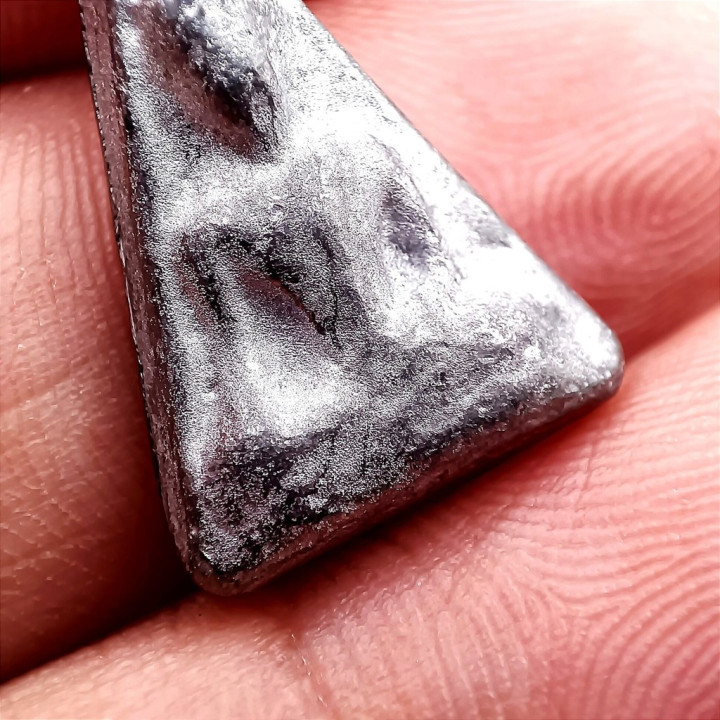 Phra Nang Phaya Small Lead Buddha Amulet