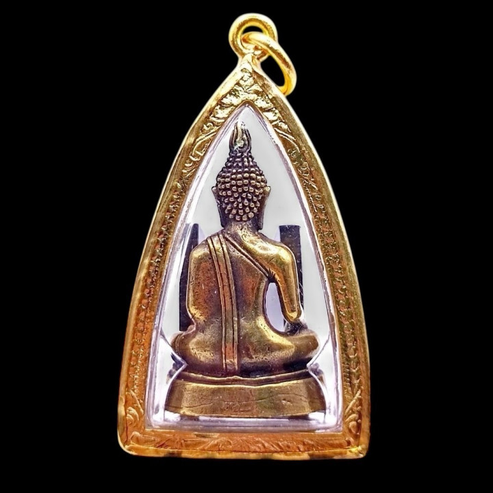Luang Por Tan Jai Buddha Amulet Gold Plated