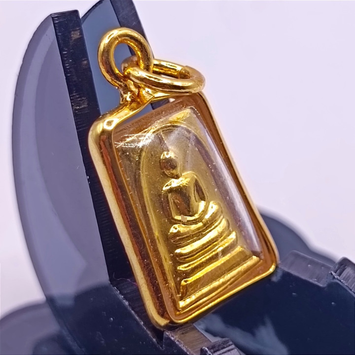 Phra Somdej Wat Rakhang Buddha Amulet