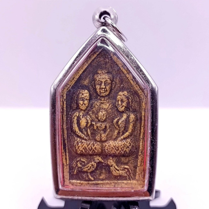 Khun Paen Amulet Pendant with Kuman Thong