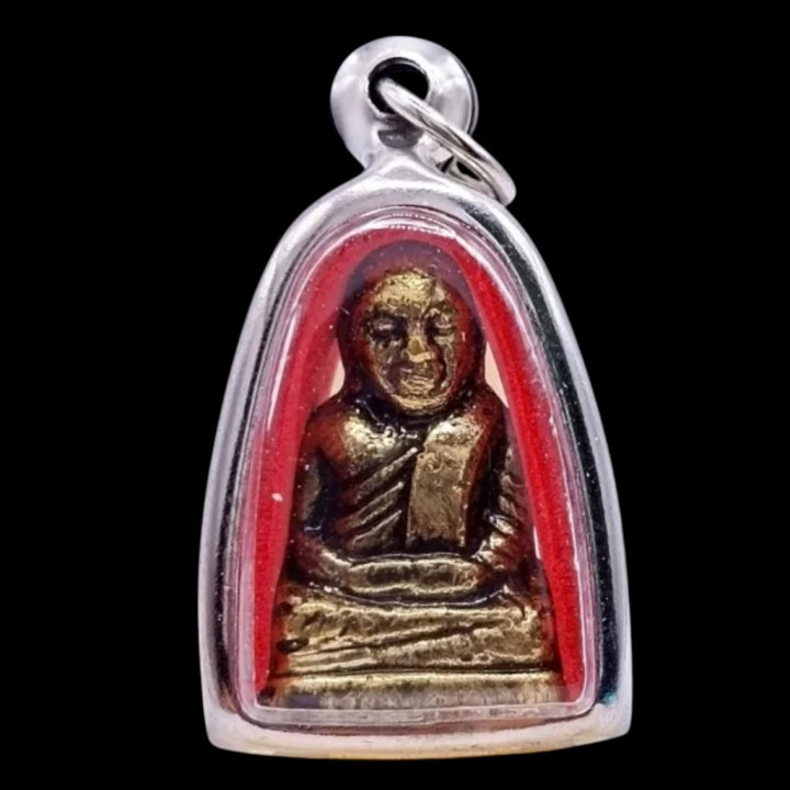 Luang Por Ngern Wat Bang Klan Metal Amulet