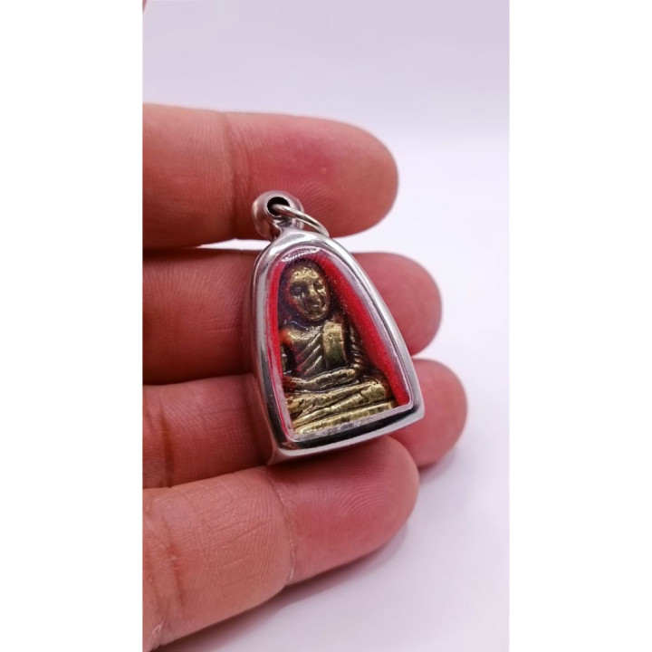 Luang Por Ngern Wat Bang Klan Metal Amulet