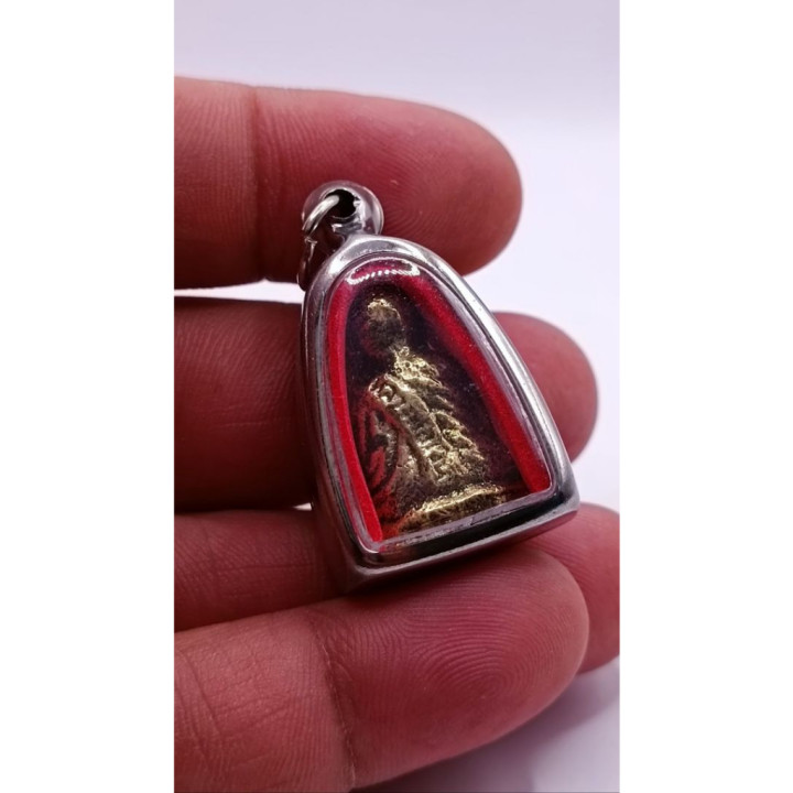 Luang Por Ngern Wat Bang Klan Metal Amulet