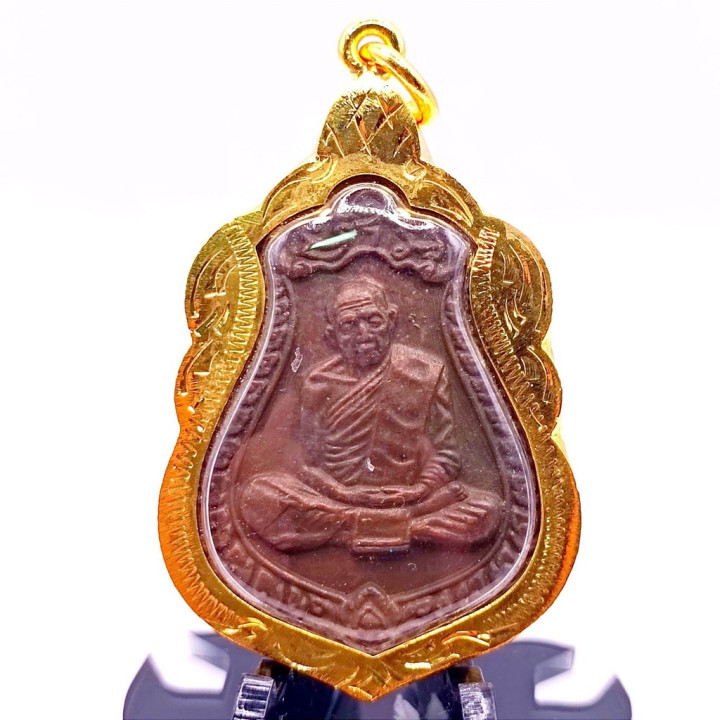 Luang Pu Tim Sema 8 Rop Amulet Gold Plated