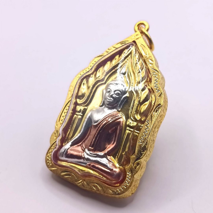 Khun Paen Buddha Amulet Luang Por Poon Gold Plated