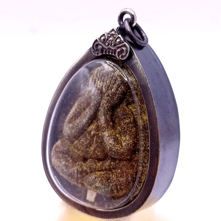 Luang Pu Toh Pidta Jumbo 1 Amulet Pendant