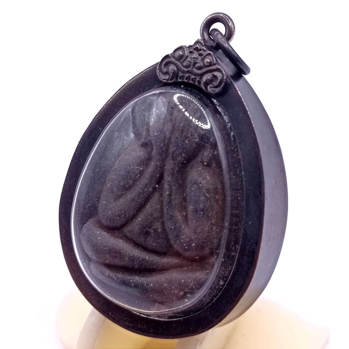 Pidta Jumbo 1 Luang Pu Toh Amulet Pendant