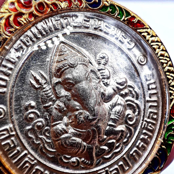 Ganesha Silver Metal Amulet Gold Plated Frame