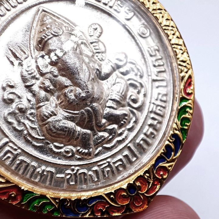 Ganesha Silver Metal Amulet Gold Plated Frame