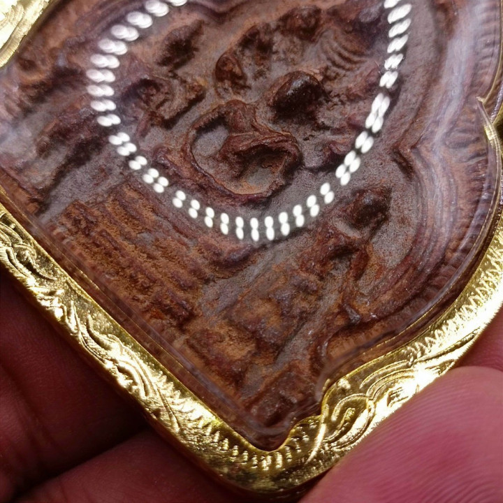 Phra Narai Song Puen Amulet Pendant