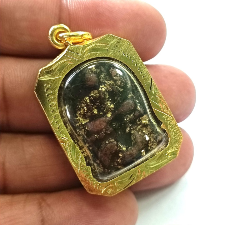 Luang Por Parn Rooster Buddha Amulet Pendant