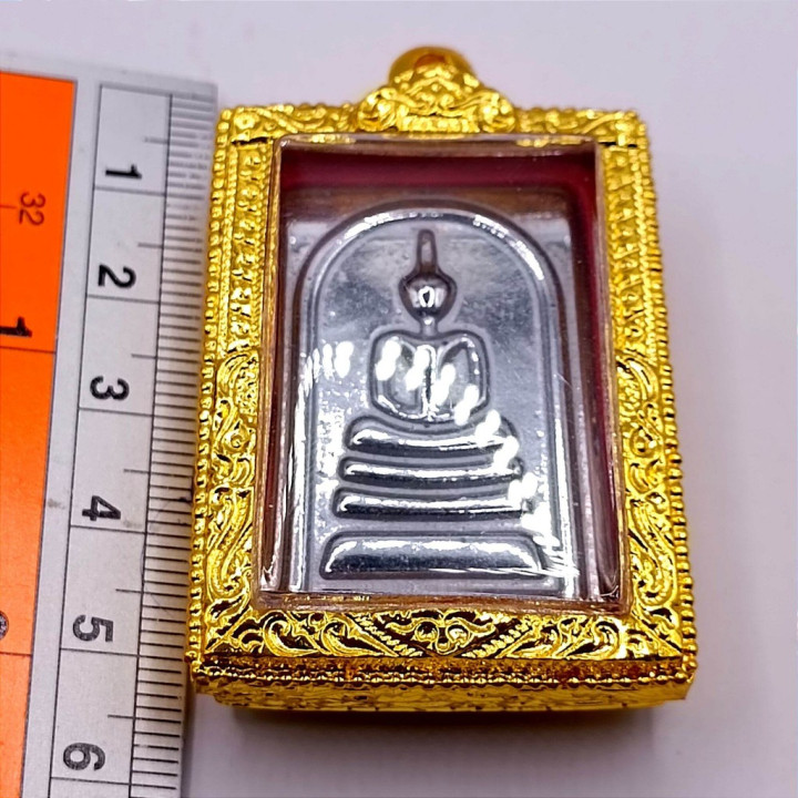 Phra Somdej Wat Rakang Buddha Amulet Pendant