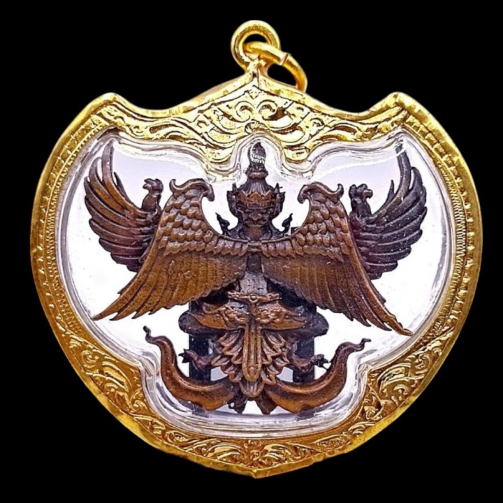 Phaya Krut Garuda Amulet Luang Por Sawat