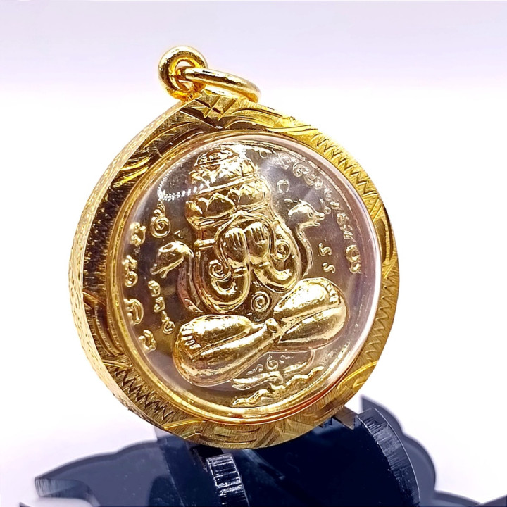 Phra Pidta Pang Prakarn Wat Khao Or Gold Plated