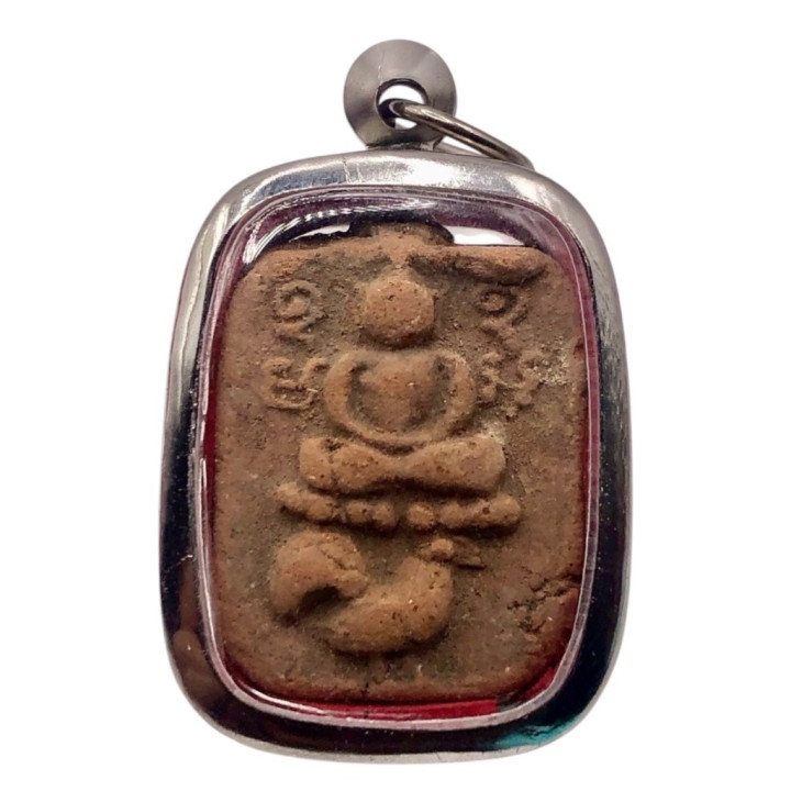 Luang Por Parn Chicken Tail Buddha Amulet
